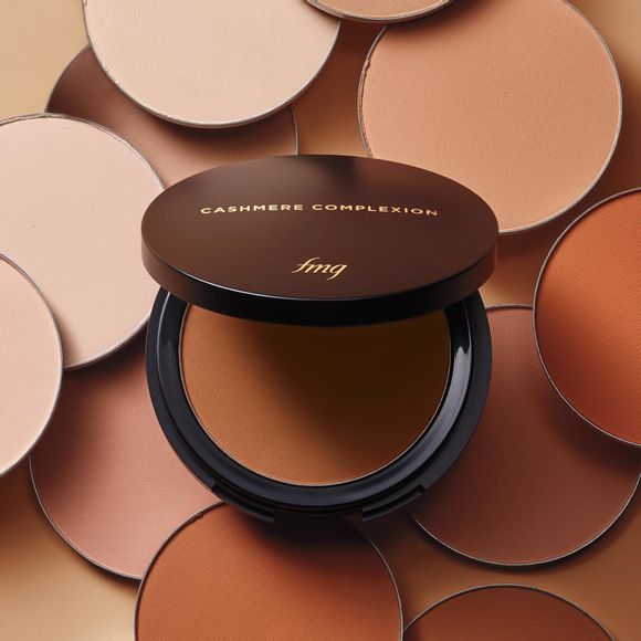 fmg Cashmere Compact Powder Foundation